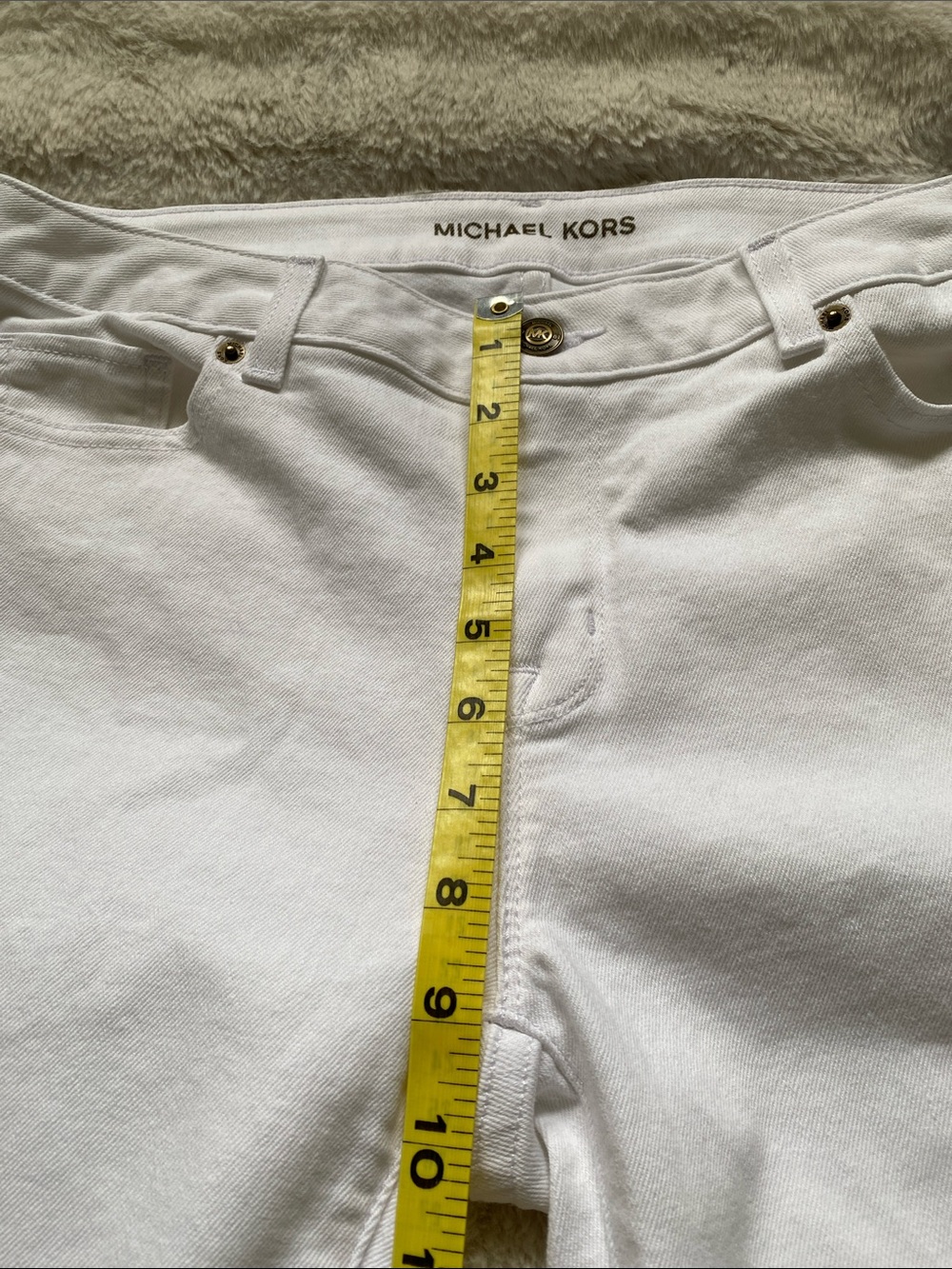 Michael Kors White Women's Bermuda Shorts Size 8 - Picture 13 of 15